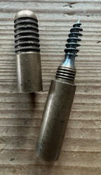 Worm and Cap 8.5mm x 53.5mm